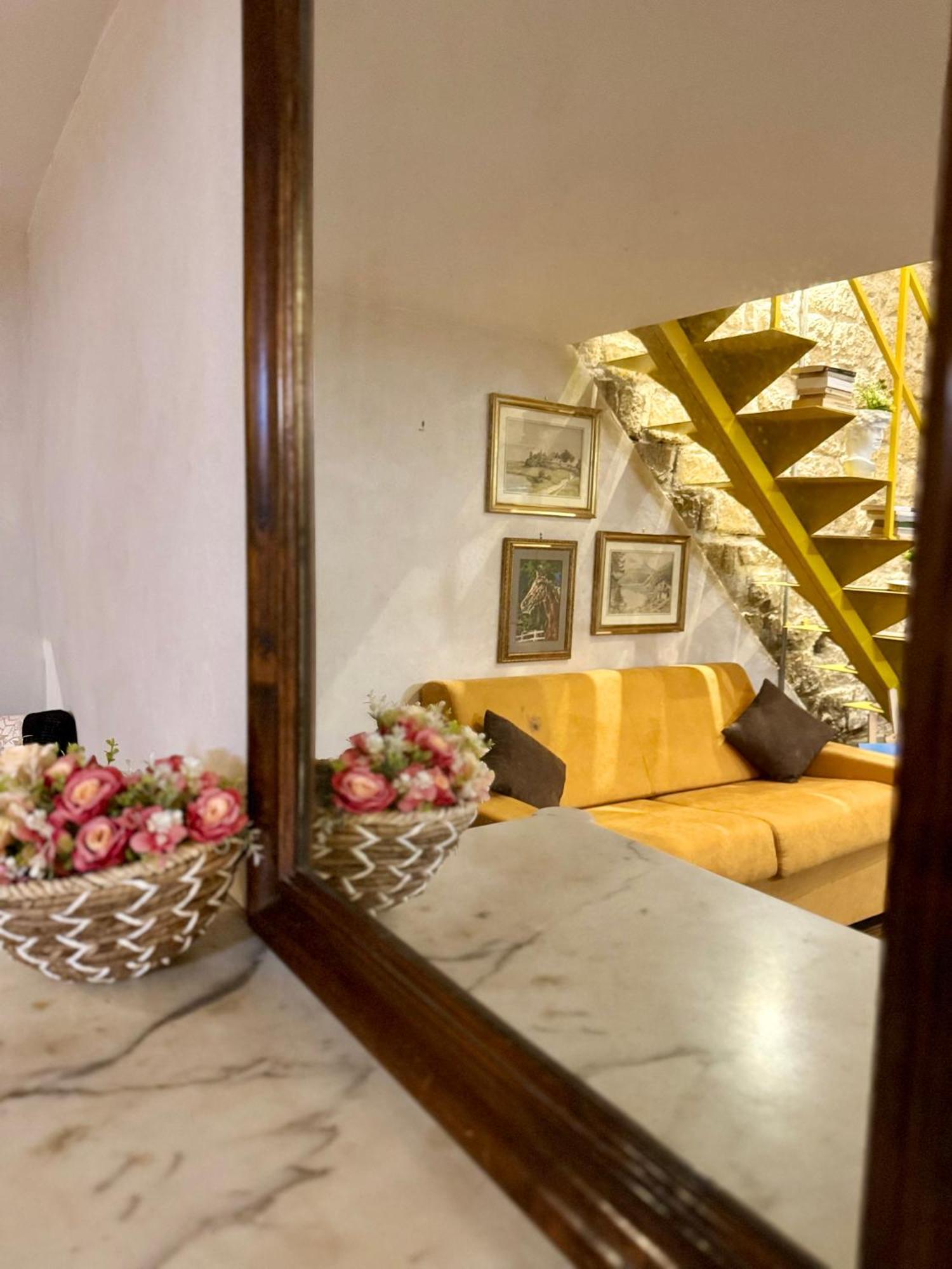 Carlito'S House- Un'Intera Casa Al Centro Storico Apartment Naples Exterior photo