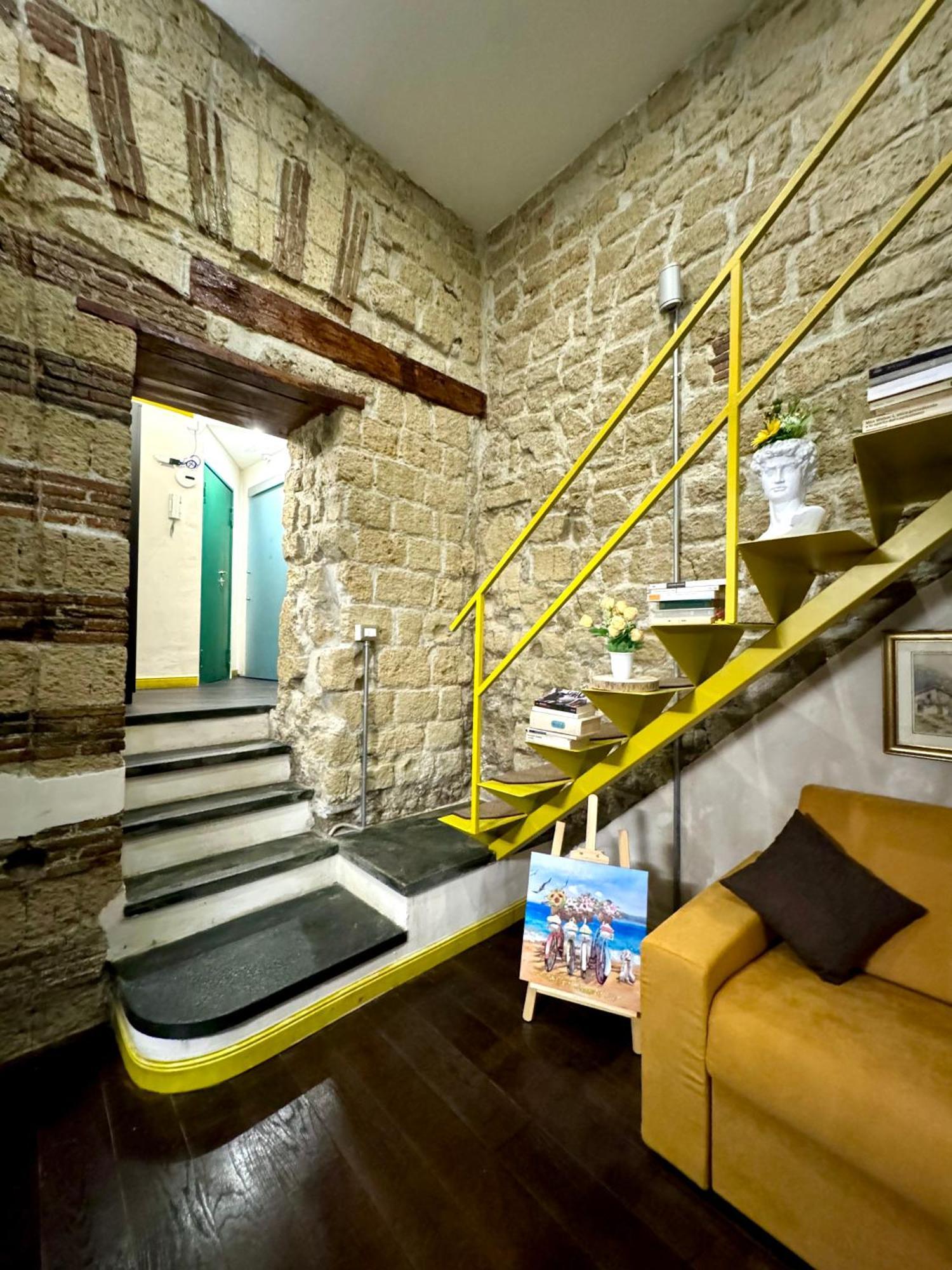 Carlito'S House- Un'Intera Casa Al Centro Storico Apartment Naples Exterior photo